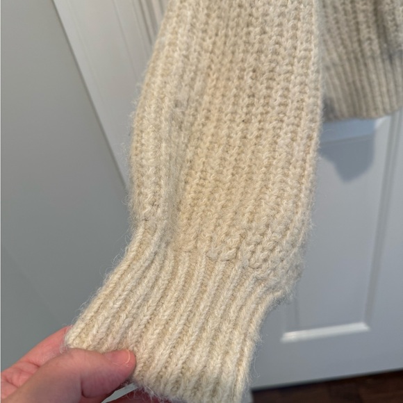 Universal Thread Ivory Sand Cable Crew Neck Sweater Size XL - Picture 9 of 11